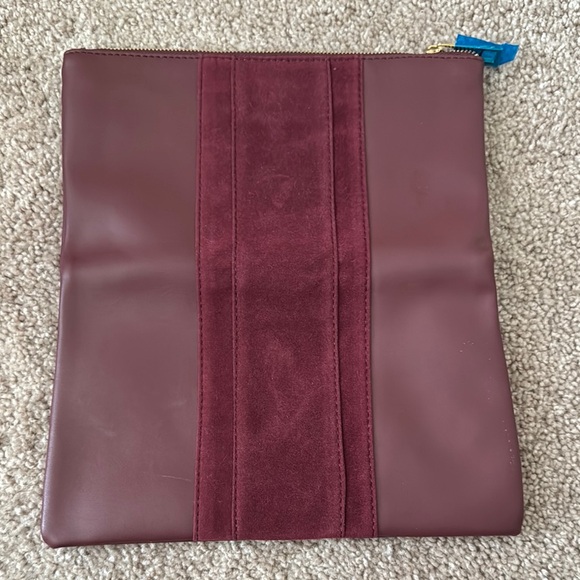 Summer & Rose Maroon Pouch with Gold Accent - Picture 3 of 4